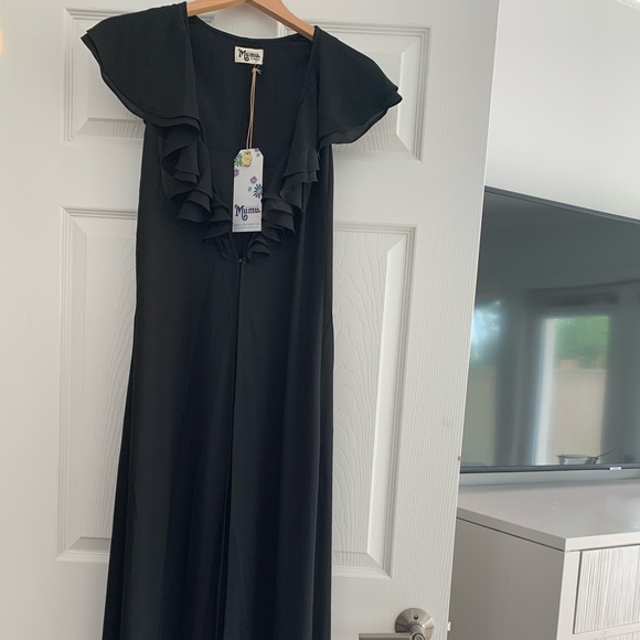 Show Me Your Mumu Rapunzel Cape Duster in Black - Picture 6 of 10